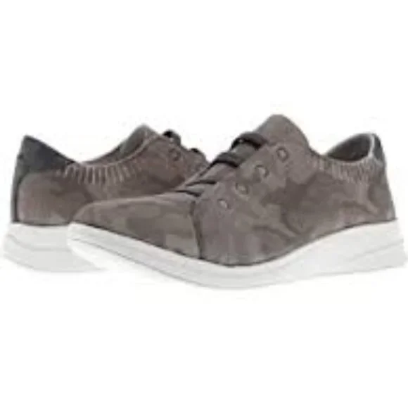 Bzees Shoes Bzees Golden Knit Slipon Camo Drizzle Sneakers